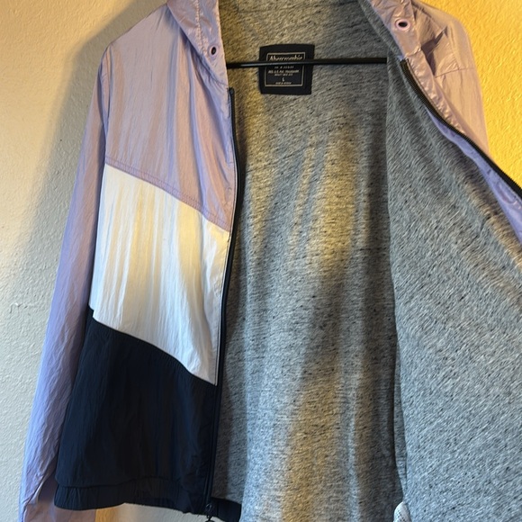 Abercrombie rain jacket zip up with hood, purple white, and navy. Lined interio - Picture 7 of 7